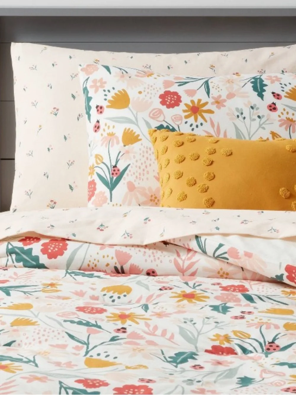 PILLOWFORT NWT Twin In the Garden Kids' Bedding Set with Sheets